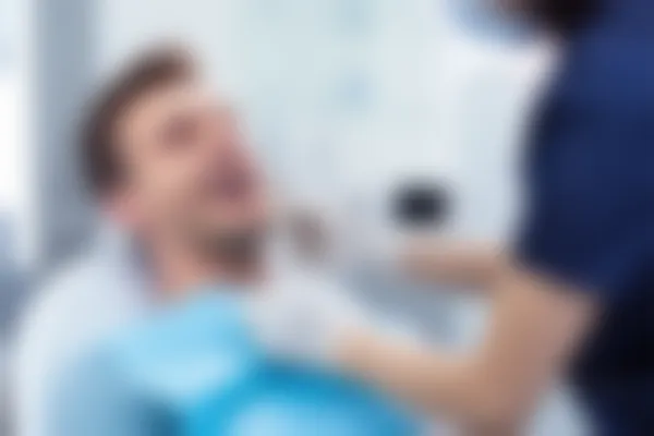 广州拜亚口腔门诊拔牙优惠活动，原价500元起现仅需350元起，助您轻松解决牙齿困扰！