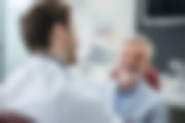 洗牙中的喷砂技术是什么？它的作用和结果有哪些？