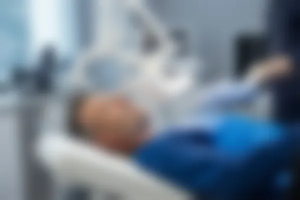 北京恺乐口腔门诊部推出拔牙优惠活动，现只需500元起，原价800元起！