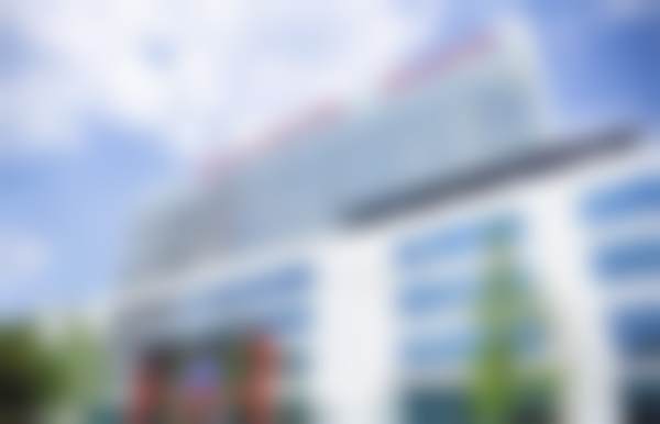 二、成都三博东篱医院开展厚唇改薄（M唇成型）项目的资质优势