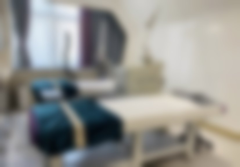 二、邱少琼医生简介