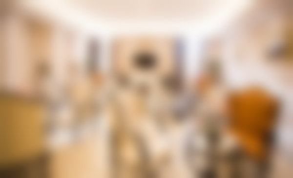 二、俞益明医生的资历与经验