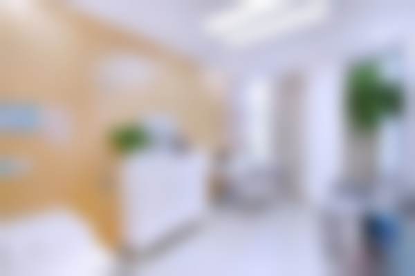 五、成功实例：见证伊肤泉祛痘套组刷酸项目的神奇成效