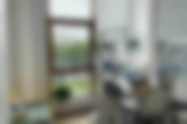 特色科室与数字化种植项目:精细诊断与效率高治疗结合