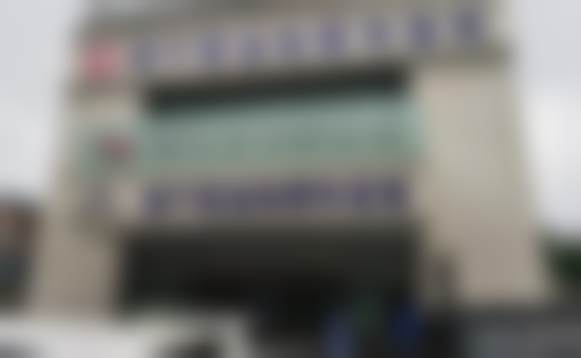 医院资质与实力:正规可靠的近视矫正基地